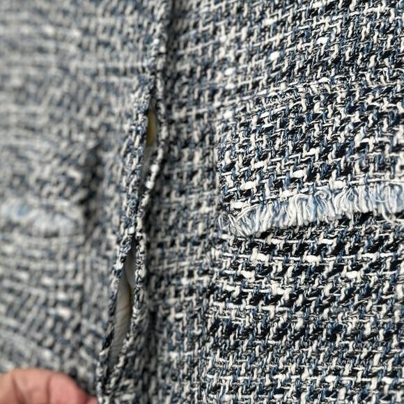 Zara Basic Boucle Blue White Tassel Patch Pockets Button Up Tweed Jacket Size M - Picture 3 of 8